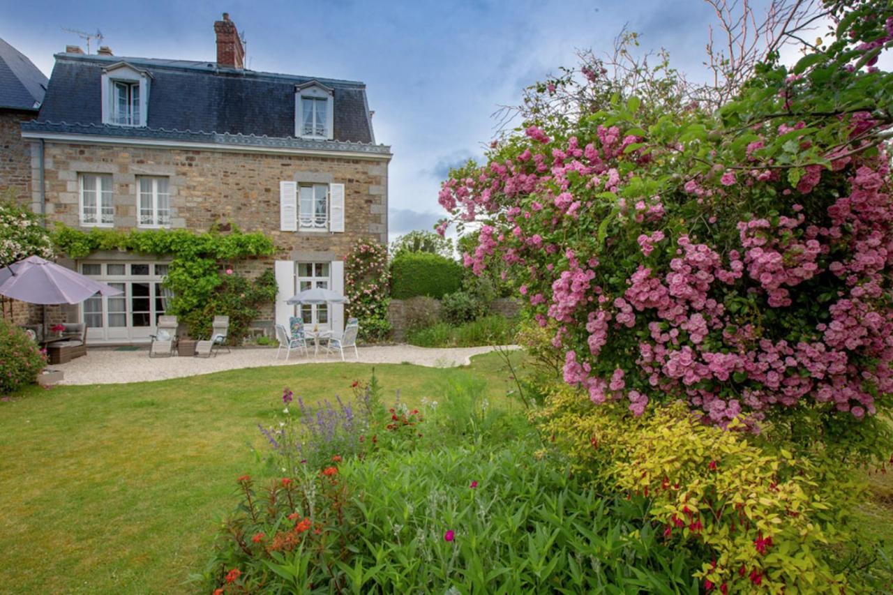 Maison d'hôtes de charme La Rose de Ducey près du Mont Saint Michel Esterno foto