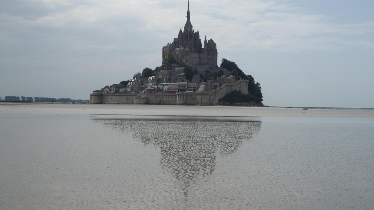 Maison d'hôtes de charme La Rose de Ducey près du Mont Saint Michel Esterno foto